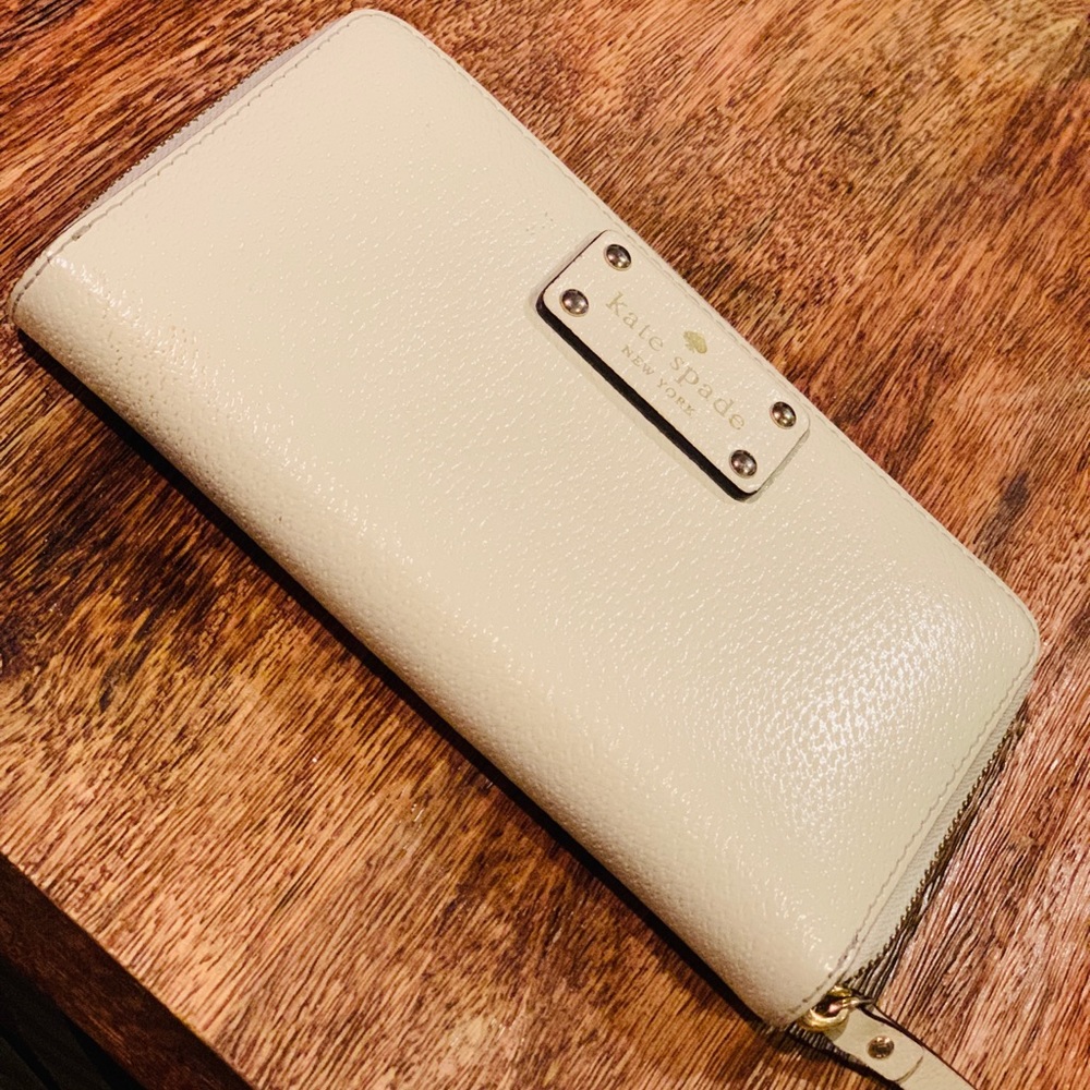 Kate spade wallet